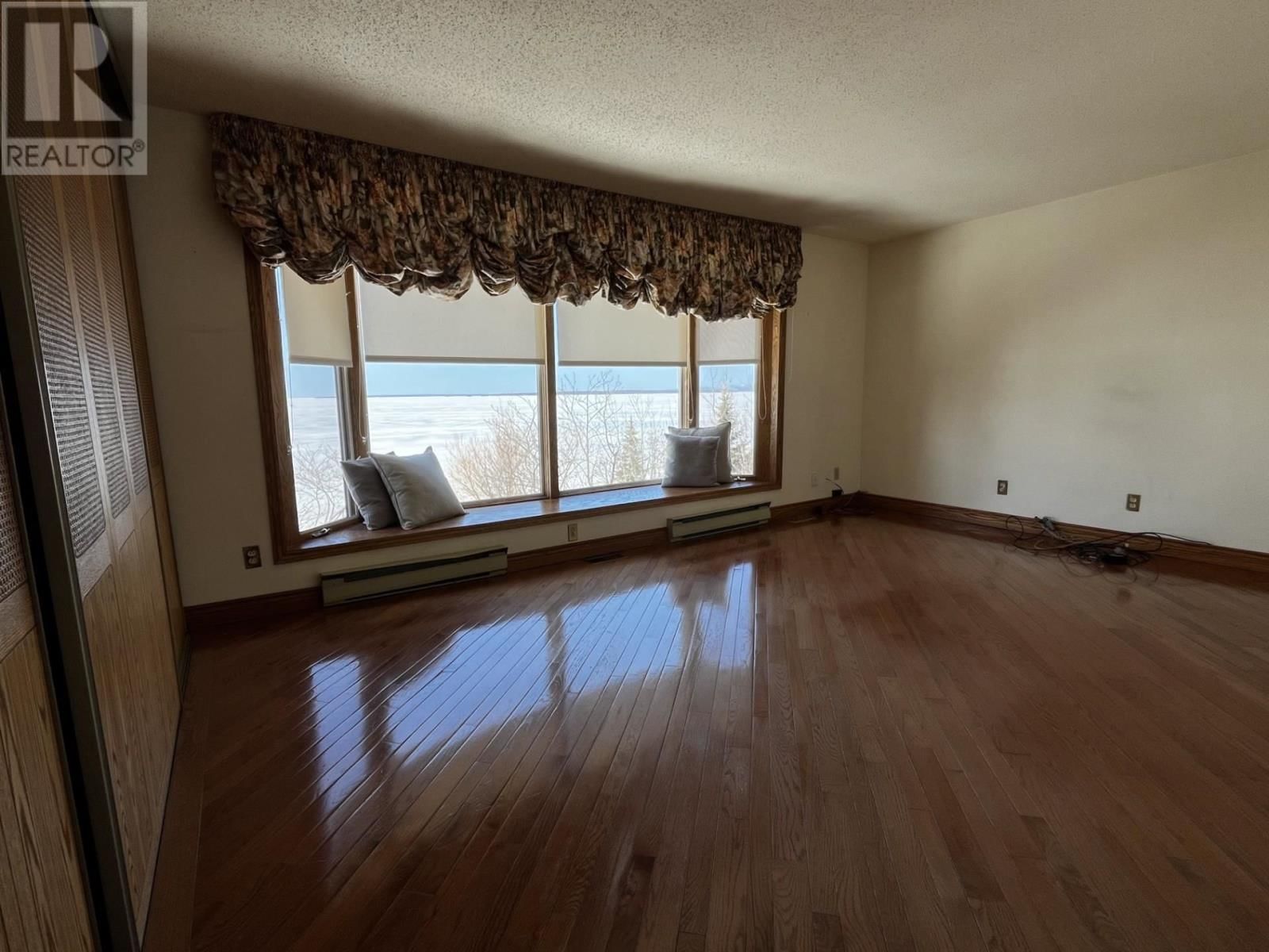 345 DEAD END RD Image 31