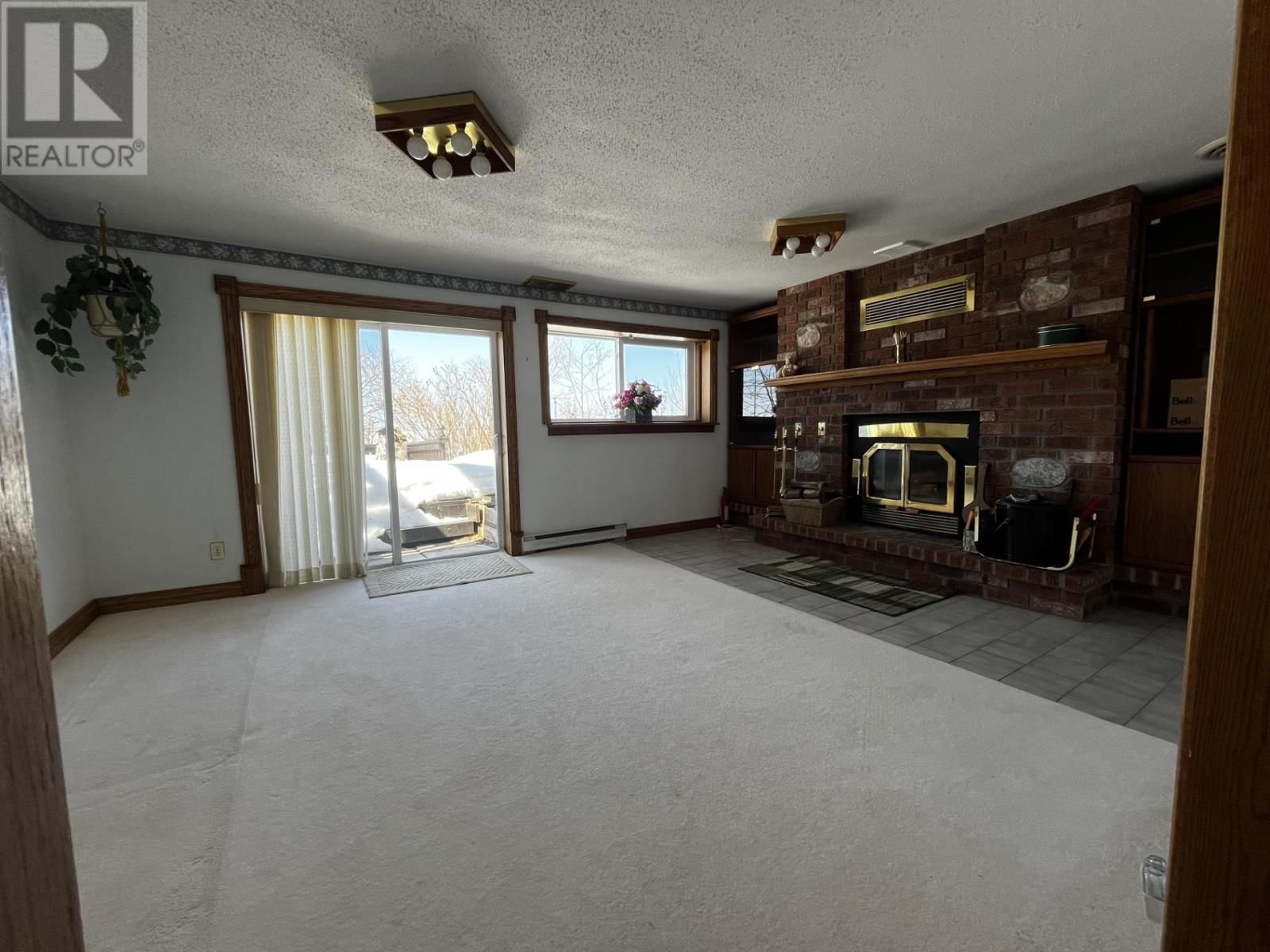 345 DEAD END RD Image 34