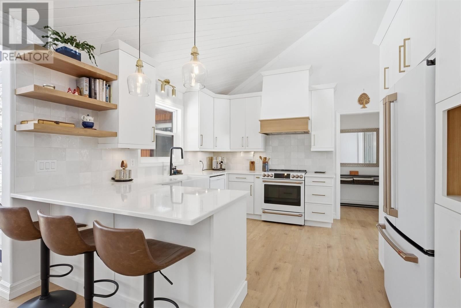 1161 LAU CAMP RD Image 10