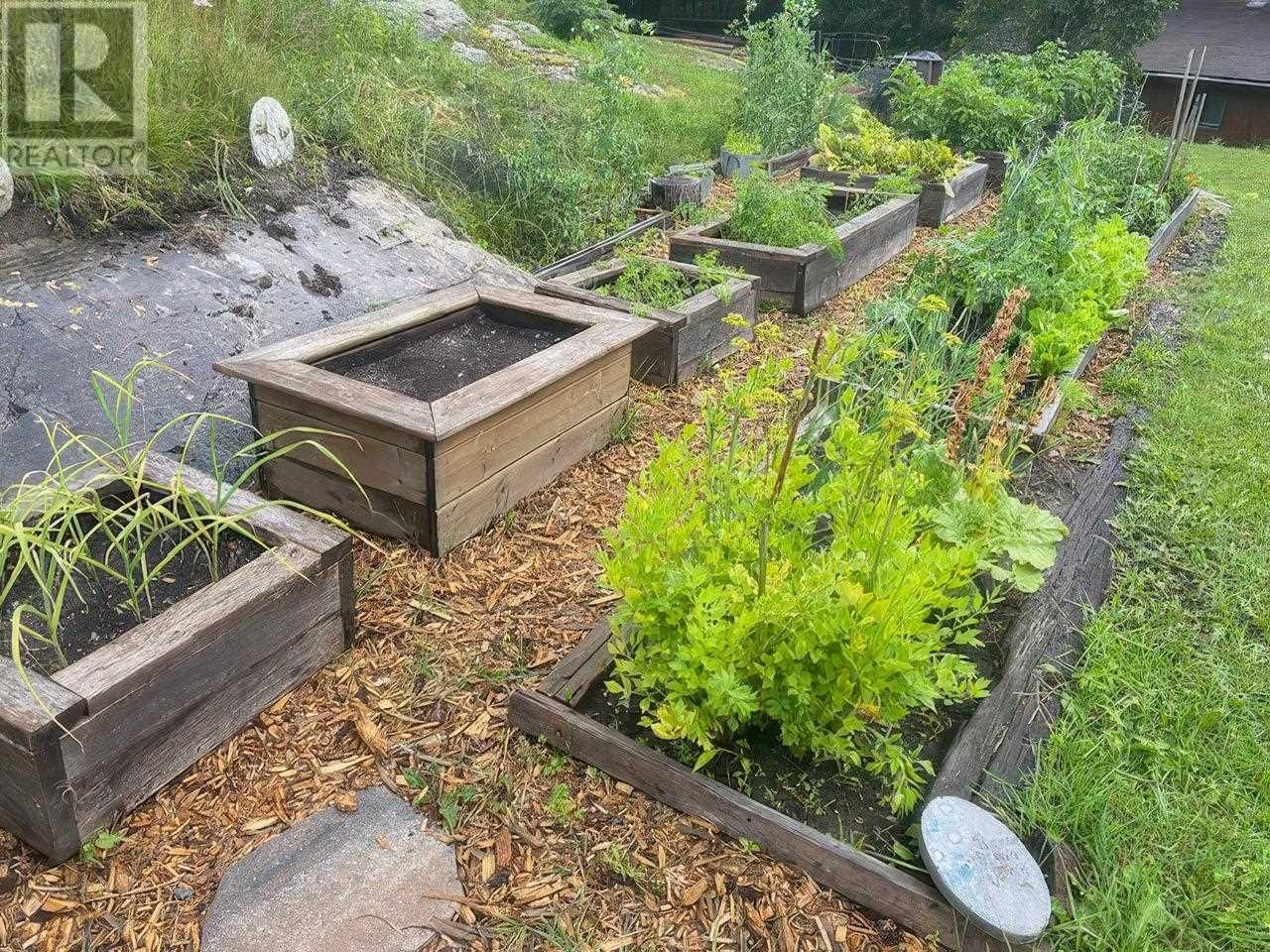 1161 LAU CAMP RD Image 48