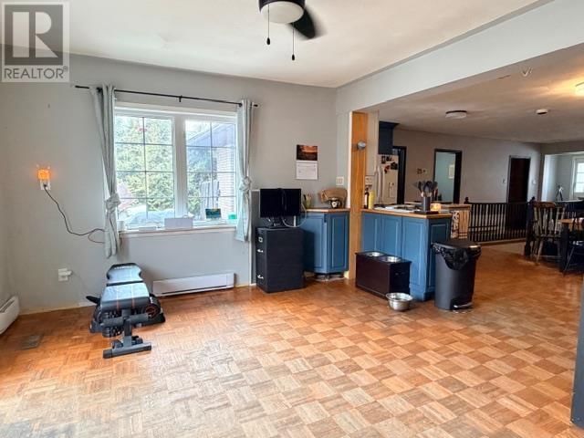 76 HURON AVE Image 13