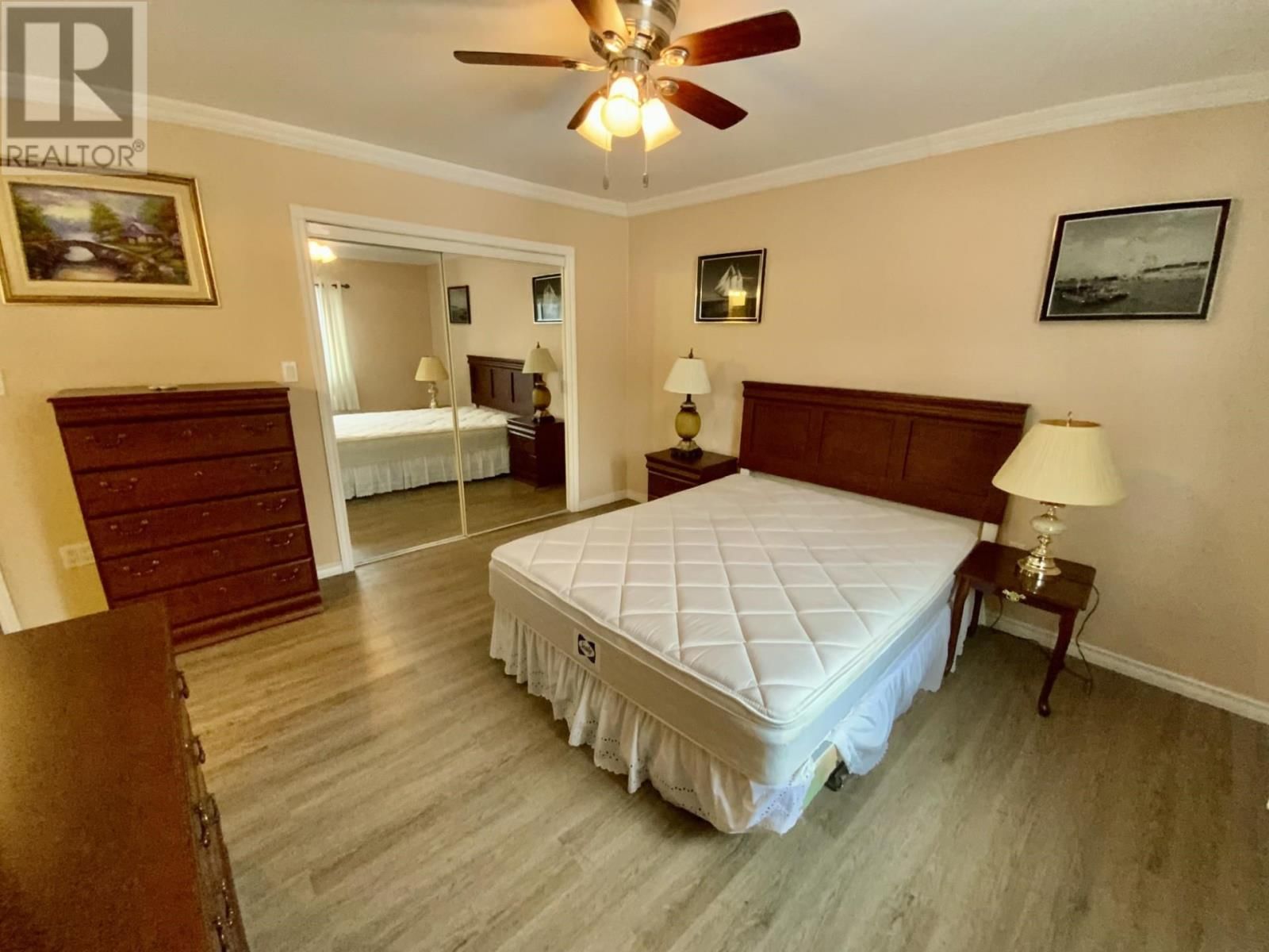 296 OLD GOULAIS BAY RD Image 10