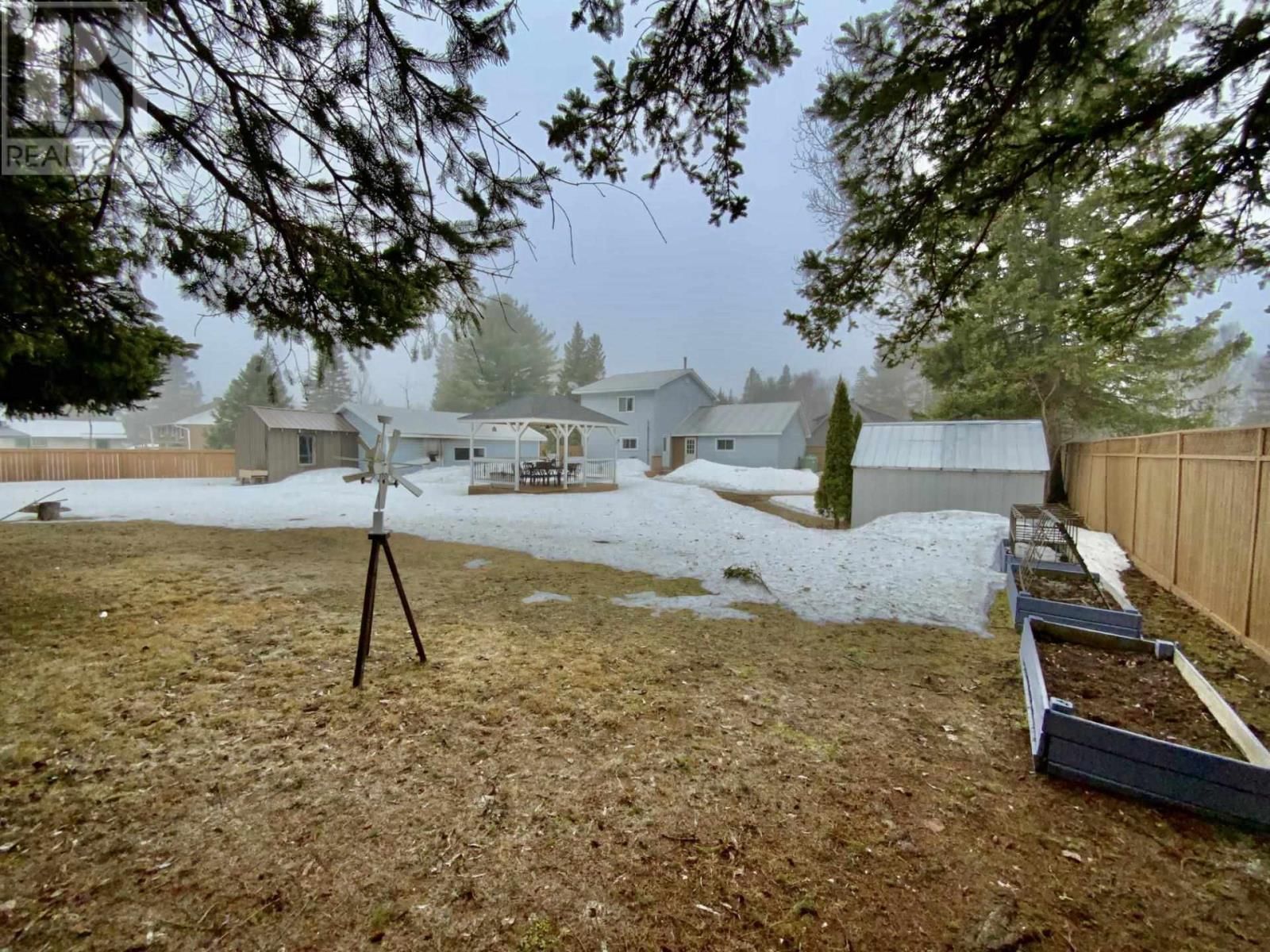 296 OLD GOULAIS BAY RD Image 19