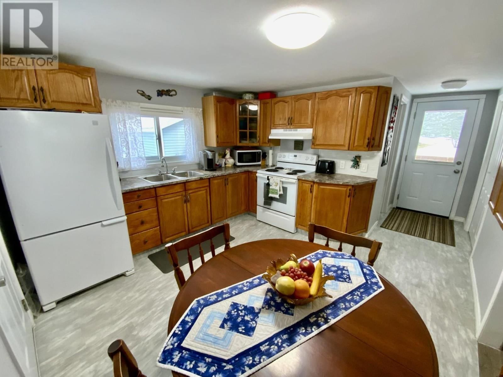 296 OLD GOULAIS BAY RD Image 2