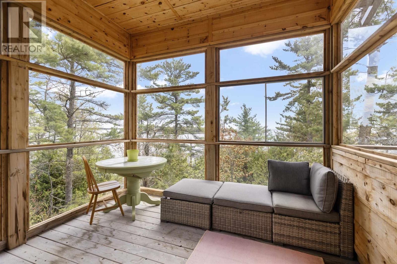 35 EMILY CT Image 12