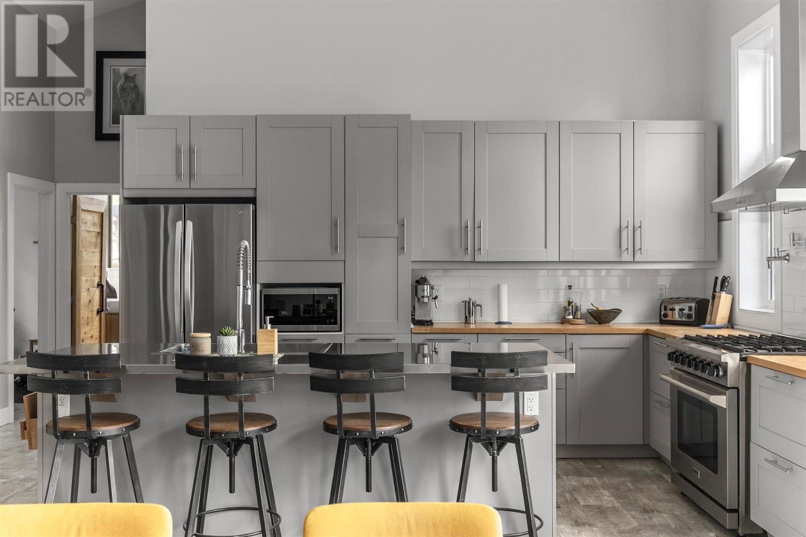 35 EMILY CT Image 21