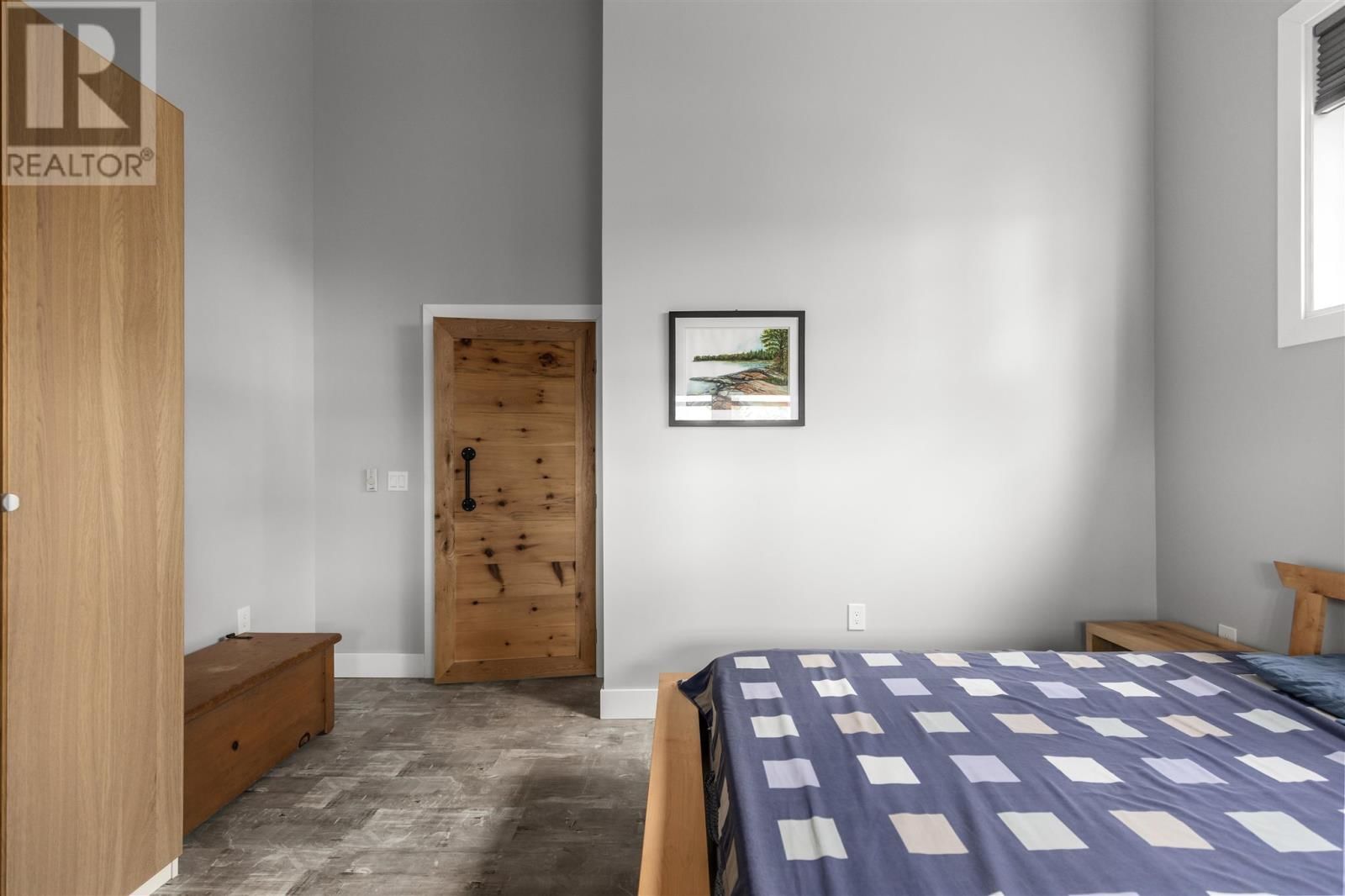 35 EMILY CT Image 28