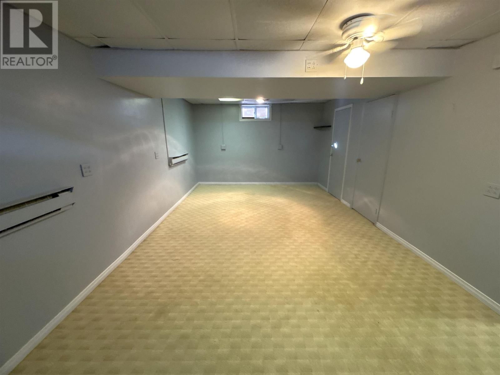 9 AXMITH AVE Image 20