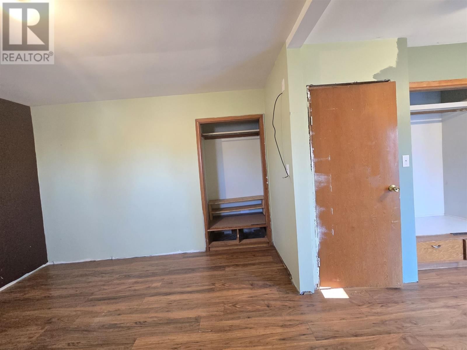 176 GLASGOW AVE Image 12