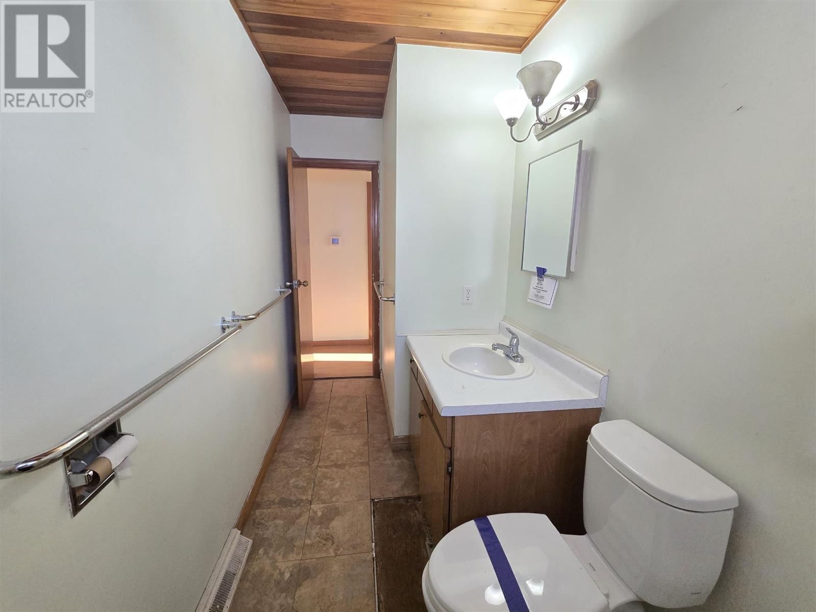 176 GLASGOW AVE Image 9