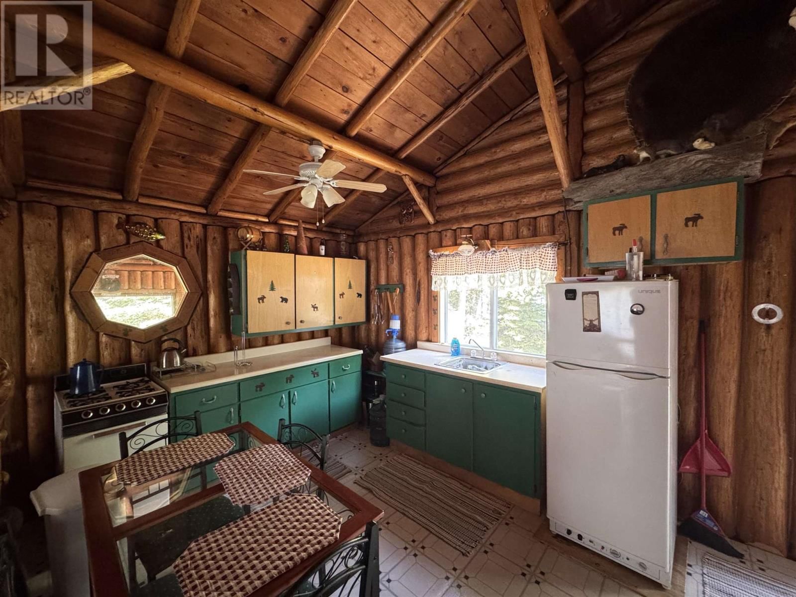 059 ANJIGAMI LAKE Image 13