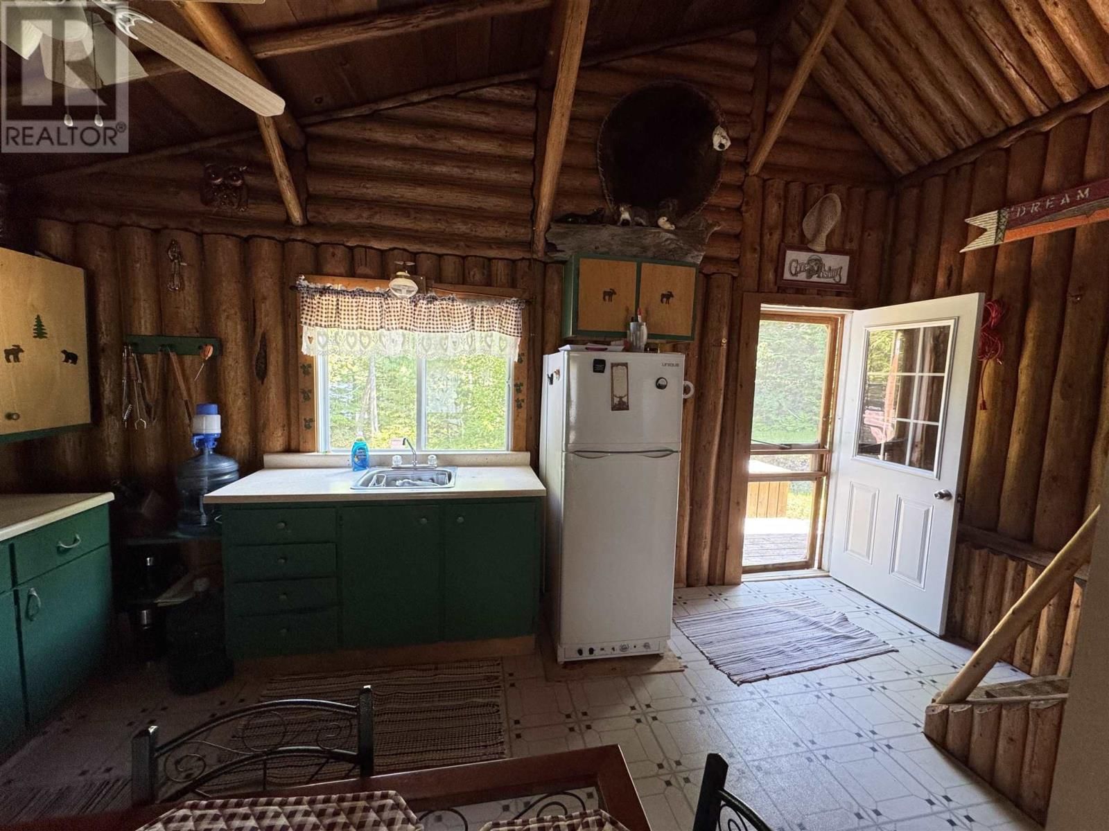 059 ANJIGAMI LAKE Image 14