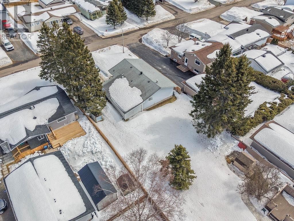 9 EAST DUNROBIN BAY Image 5