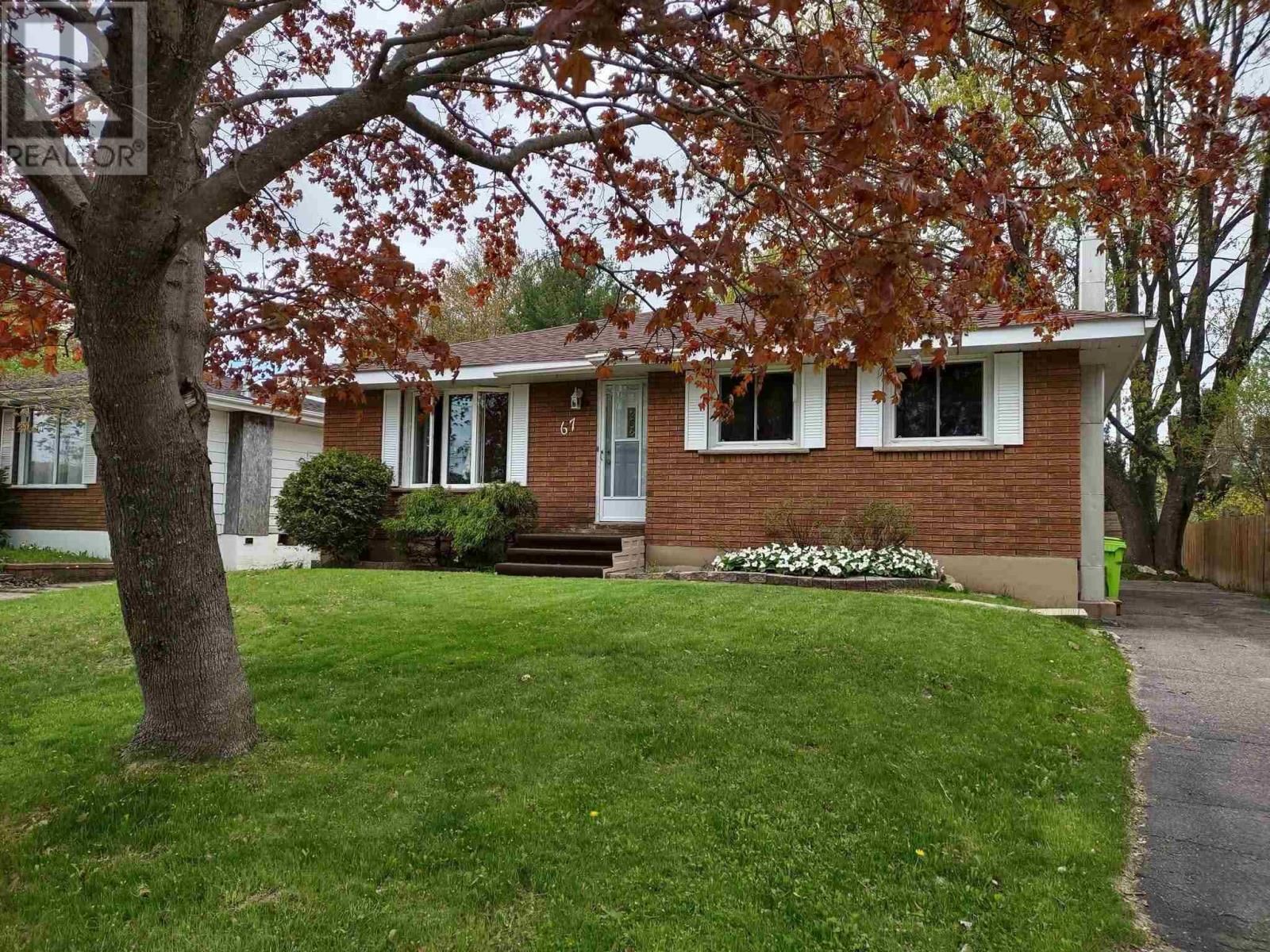 67 WAYNE CT Image 42