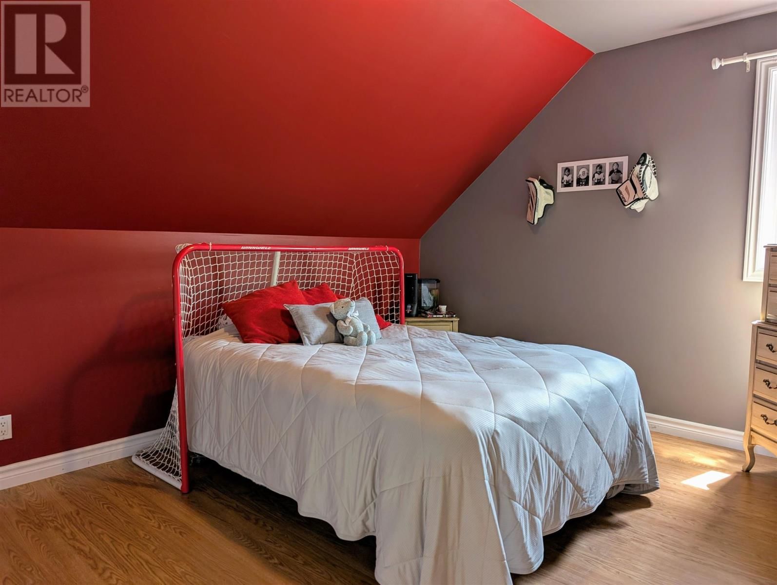 11 RIVER DR Image 36