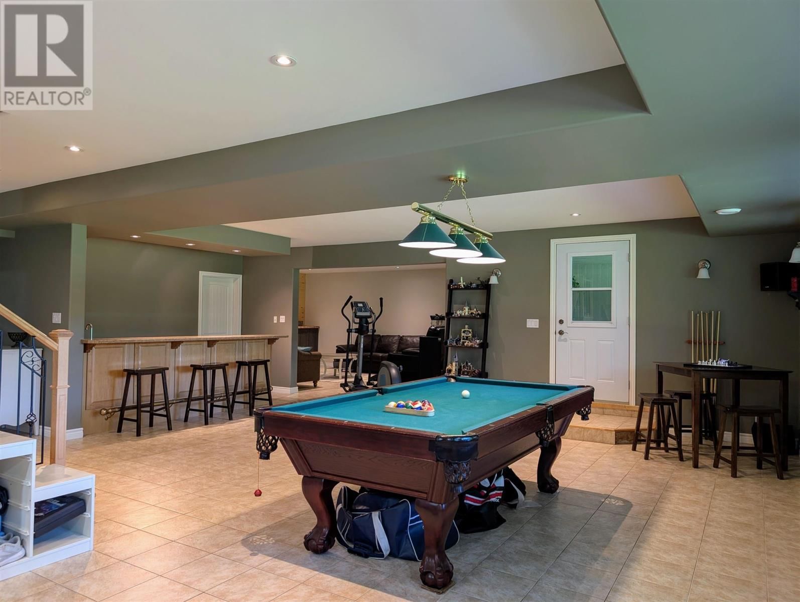 11 RIVER DR Image 39