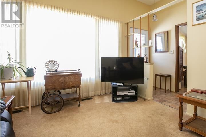 19 PASSMORE RD Image 18