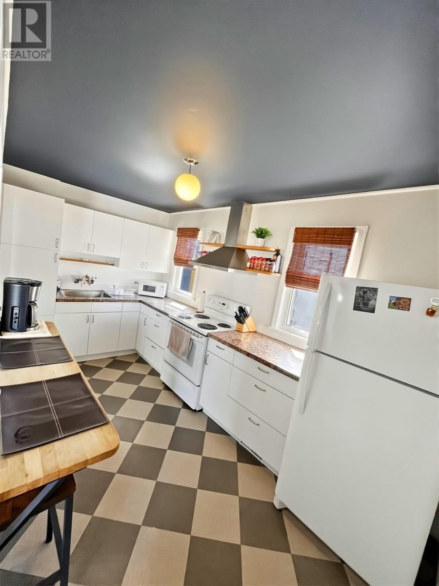 100 BRIEN AVE Image 7