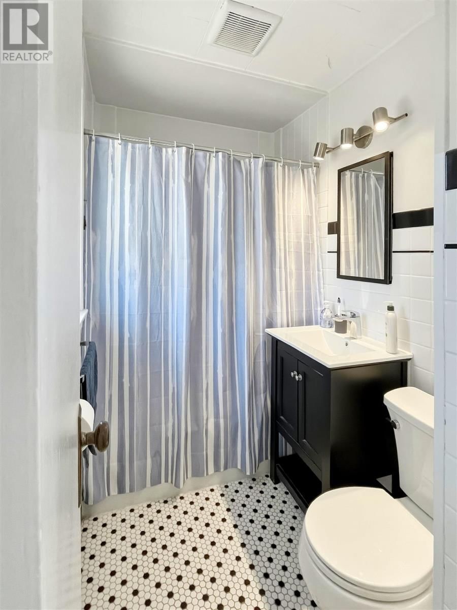 100 BRIEN AVE Image 9