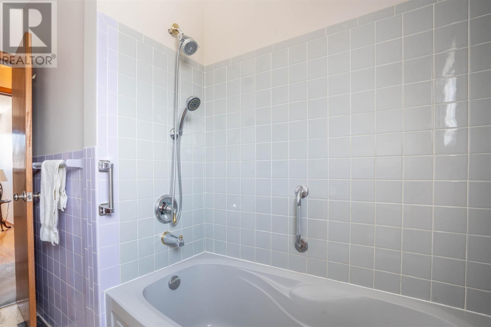 263 REID ST Image 23