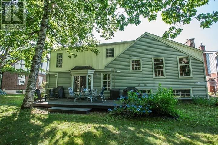 161 CADDY AVE Image 44