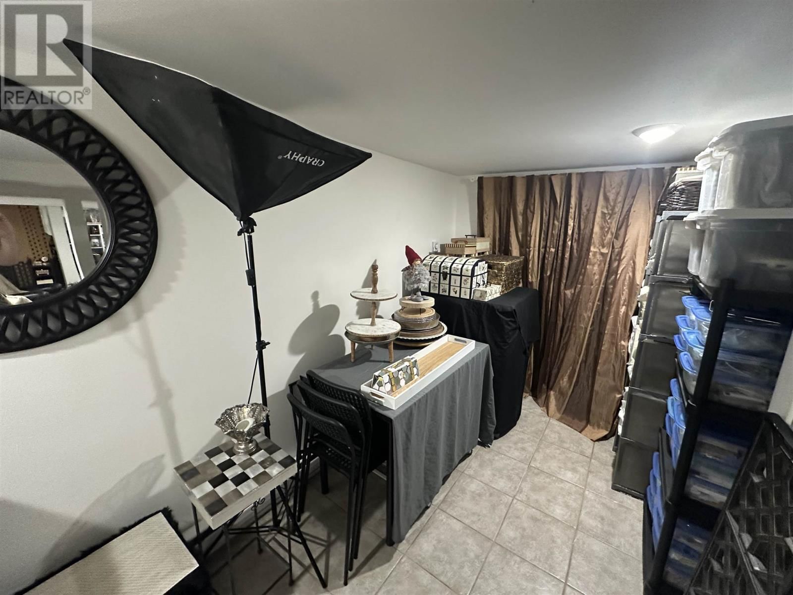 412 ALBERT ST Image 36