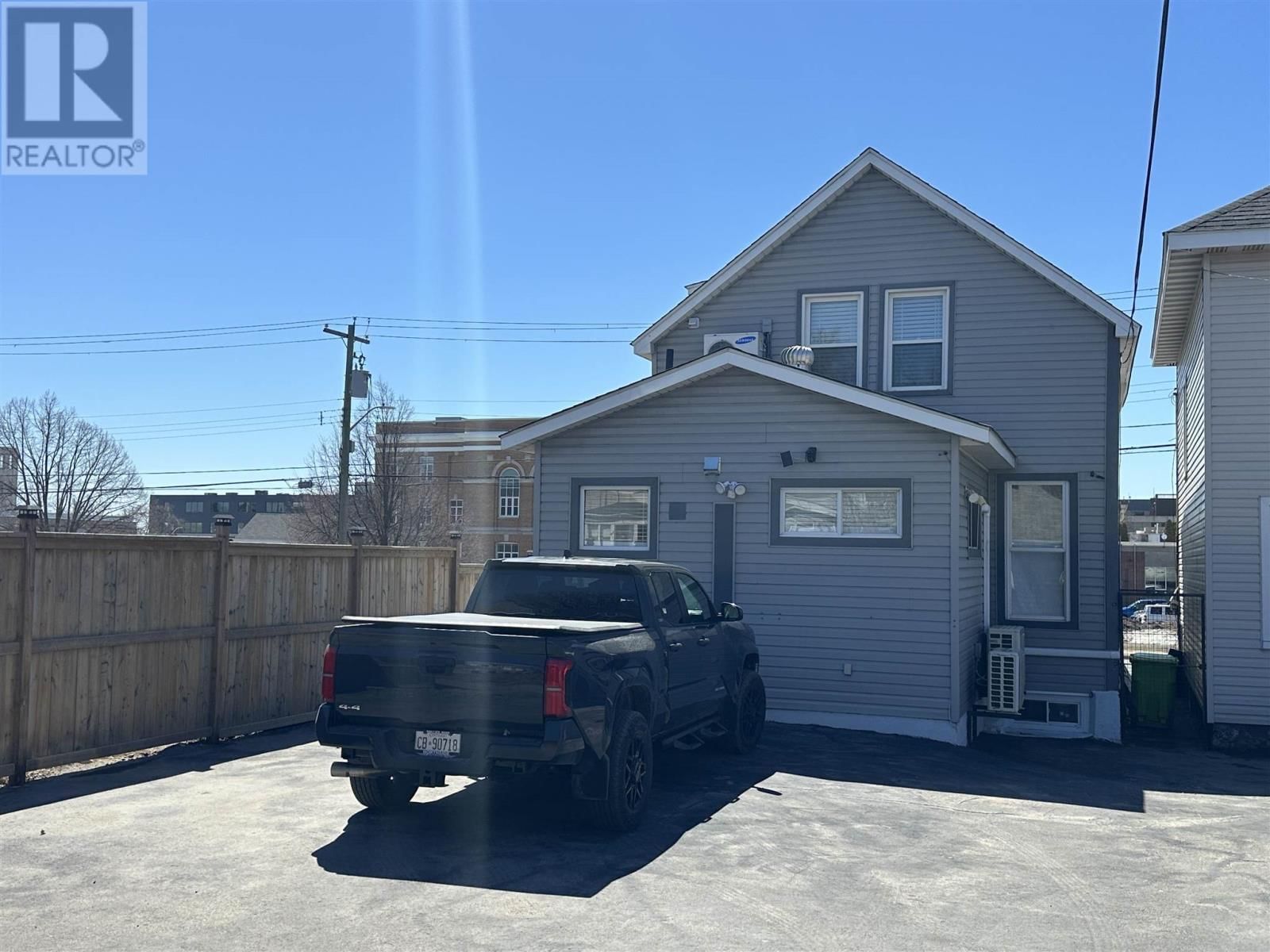 412 ALBERT ST Image 37