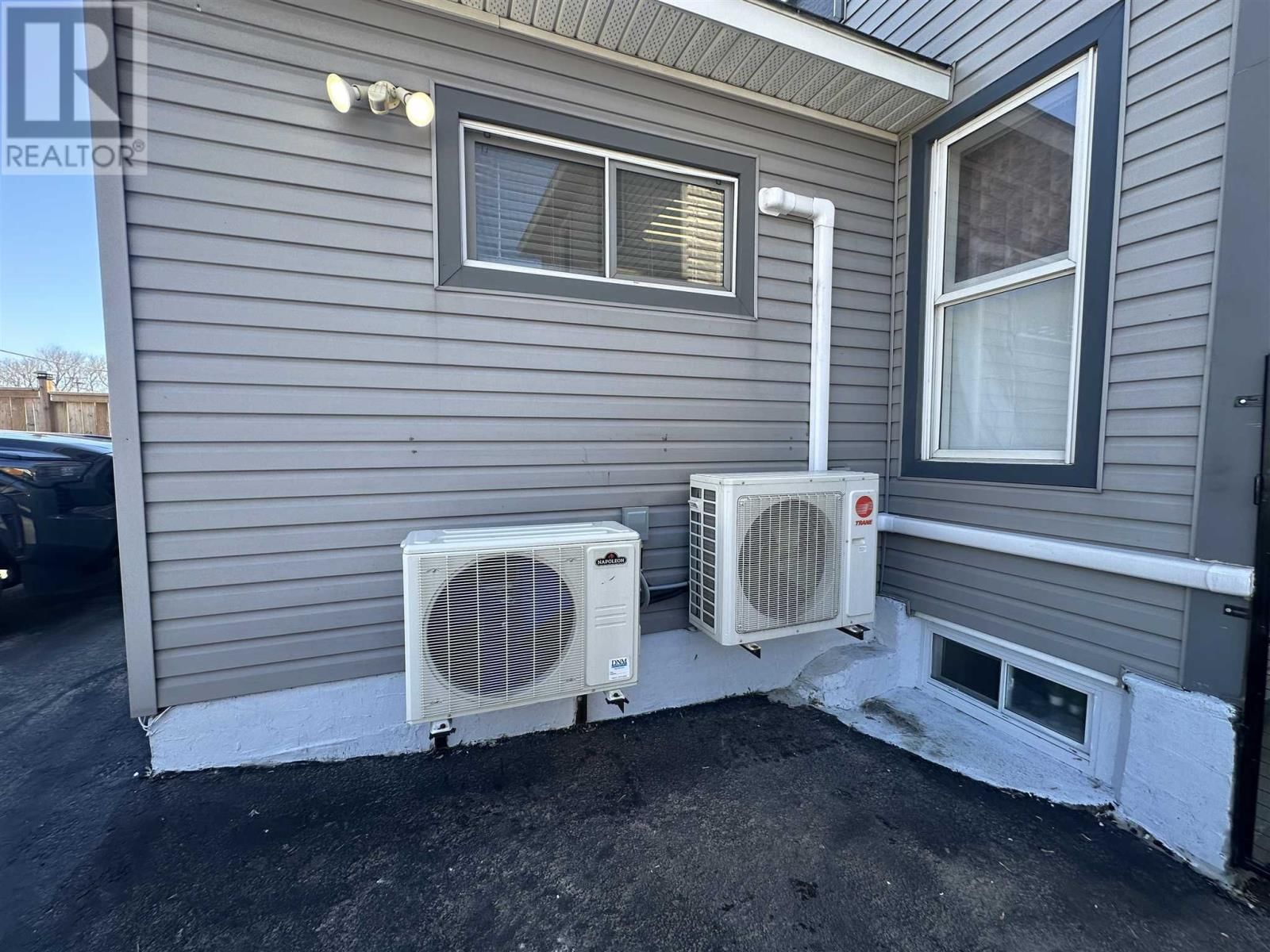 412 ALBERT ST Image 41