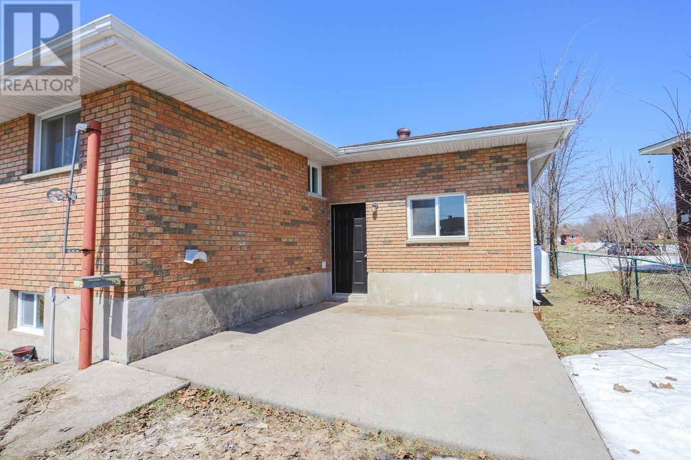 35 POZZEBON CRES Image 39