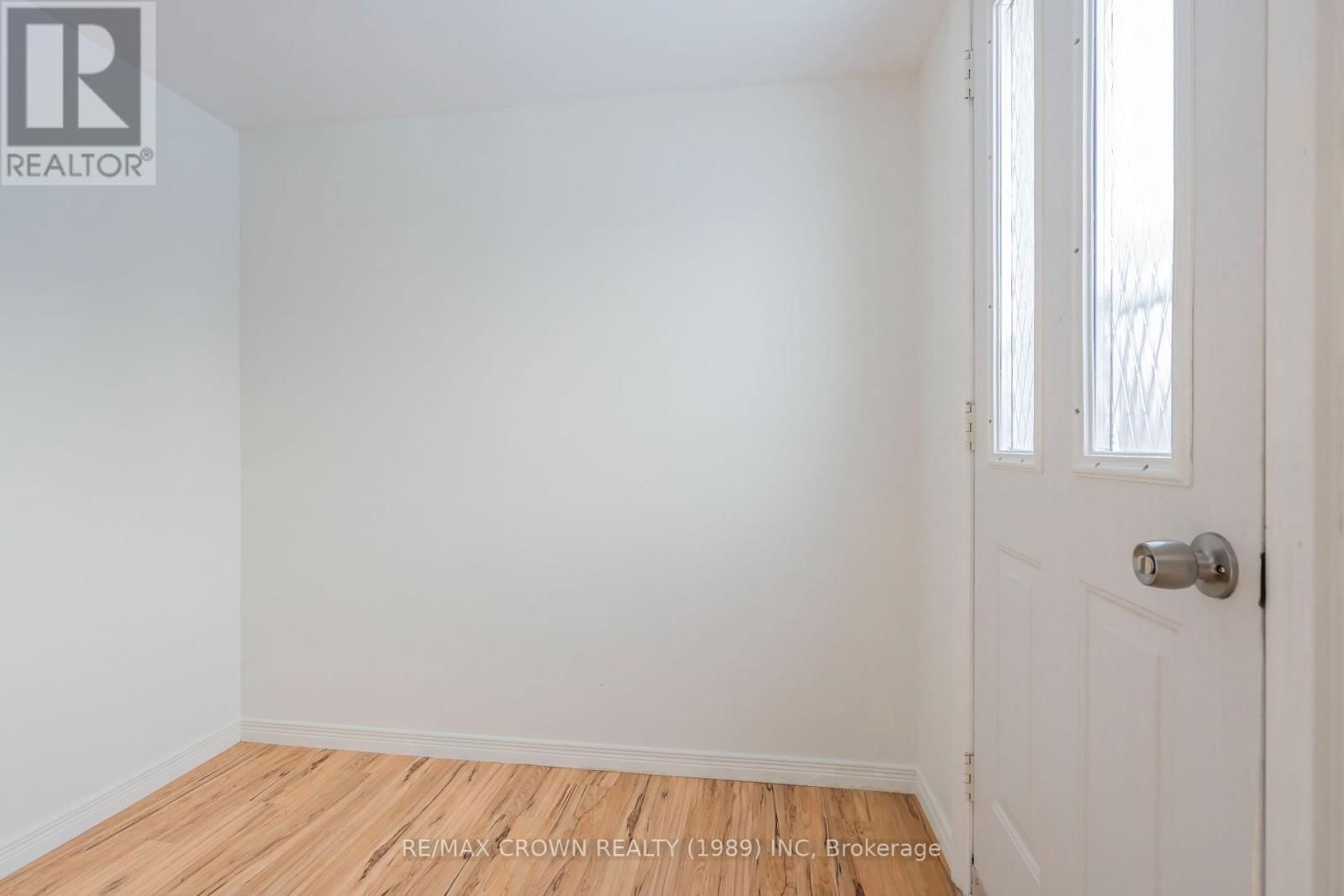 45 DALLYN AVENUE Image 11