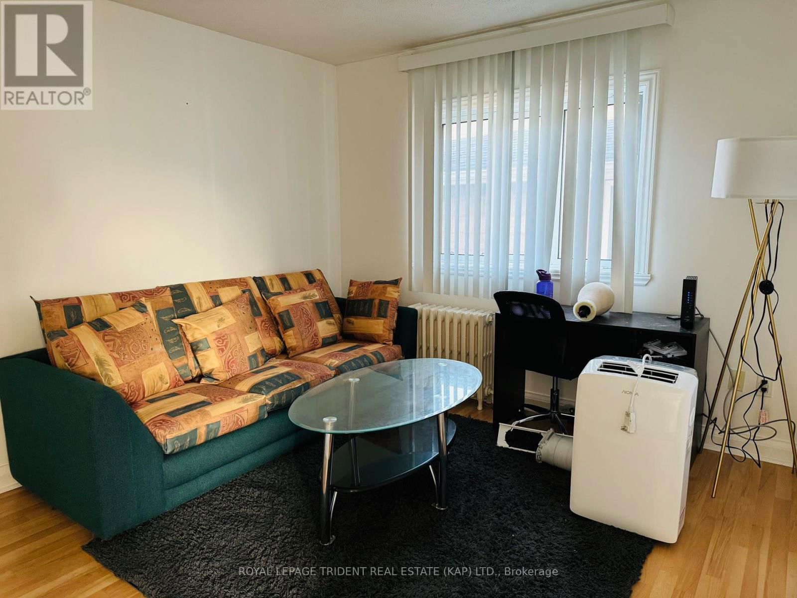 32 RIVERSIDE DRIVE Image 25