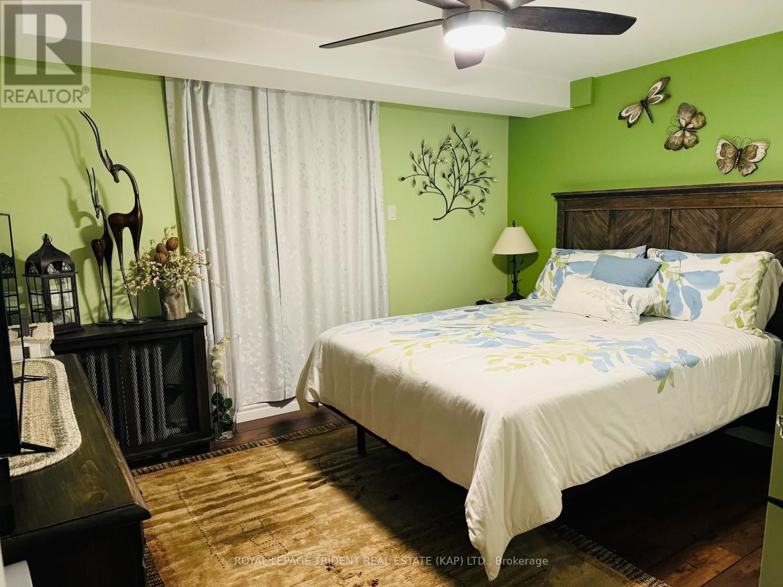 32 RIVERSIDE DRIVE Image 7