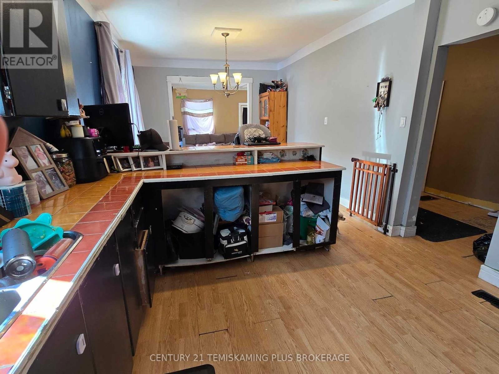 53 COBALT STREET Image 11