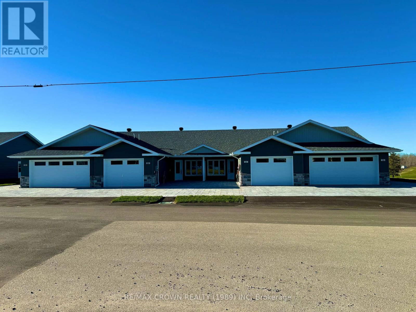24 GOLF STREET Image 34