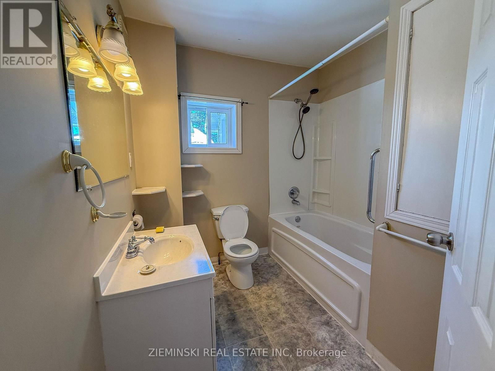 103 DOME AVENUE Image 6