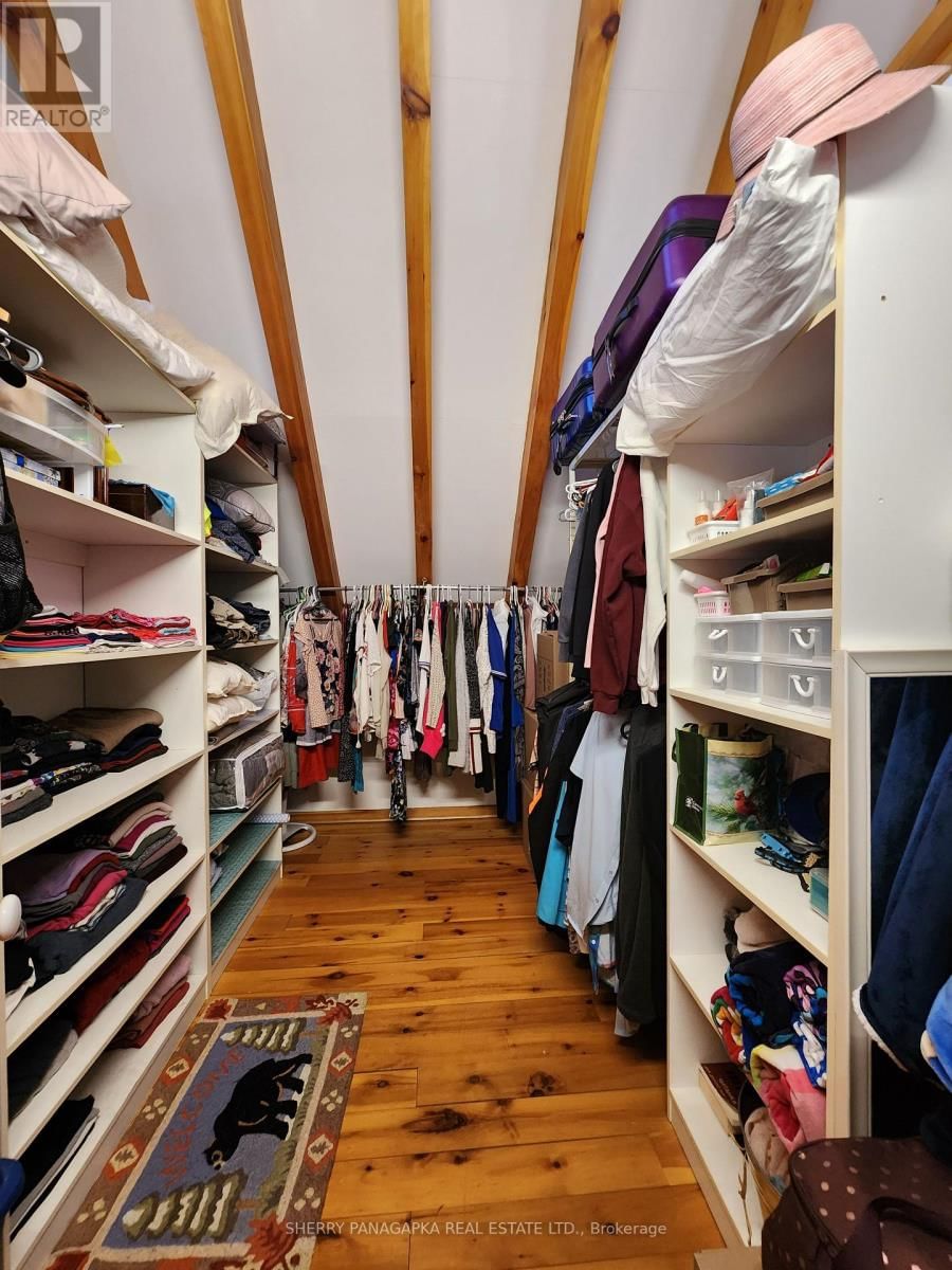 238 CRYSTAL BEACH ROAD Image 29