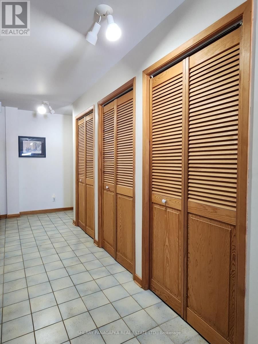 238 CRYSTAL BEACH ROAD Image 33