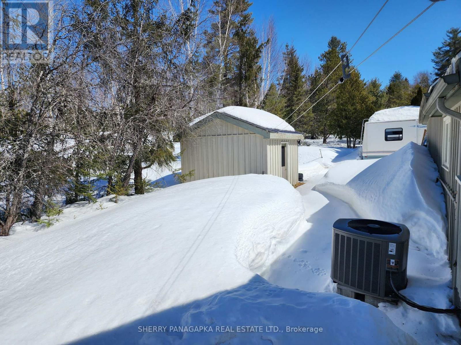 238 CRYSTAL BEACH ROAD Image 48