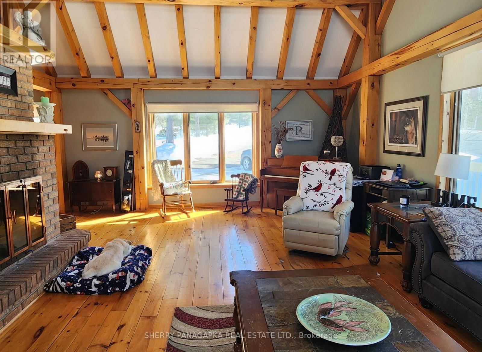 238 CRYSTAL BEACH ROAD Image 8