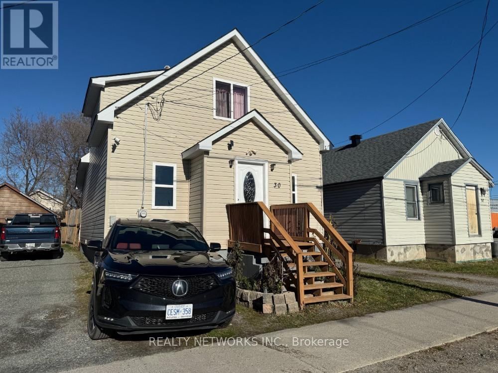 30 GOLDEN AVENUE Image 1