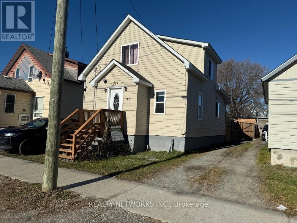 30 GOLDEN AVENUE Image 2