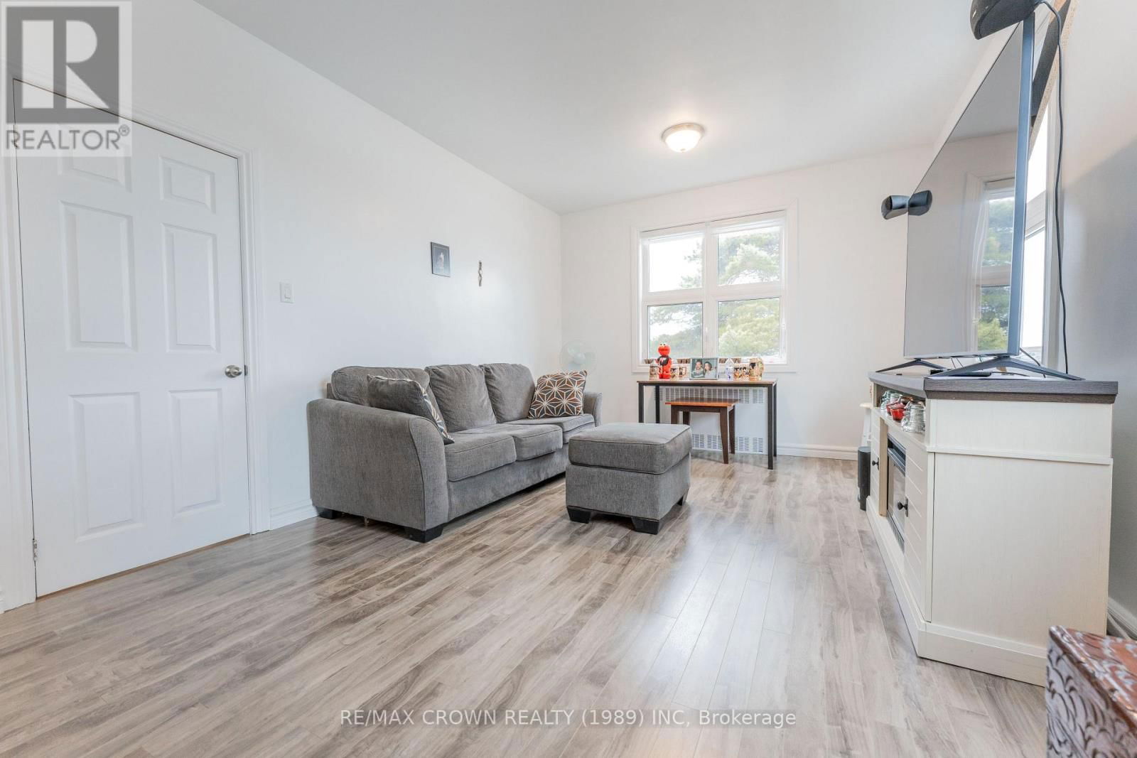 27 GRZELA ROAD Image 9