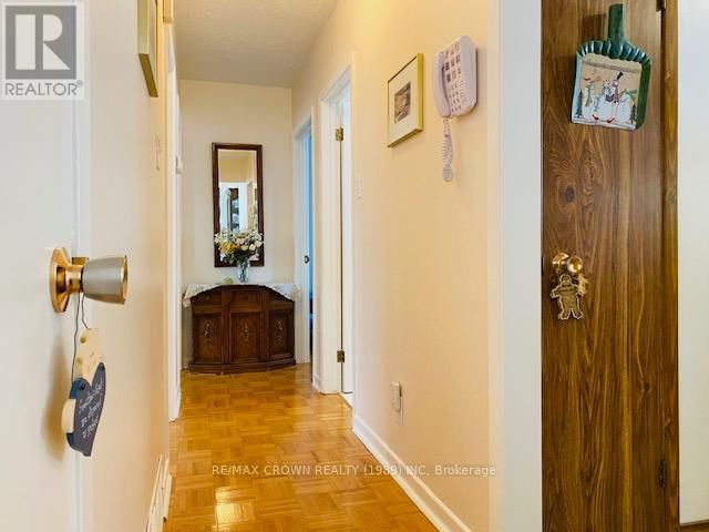 274 MAIN STREET Image 11