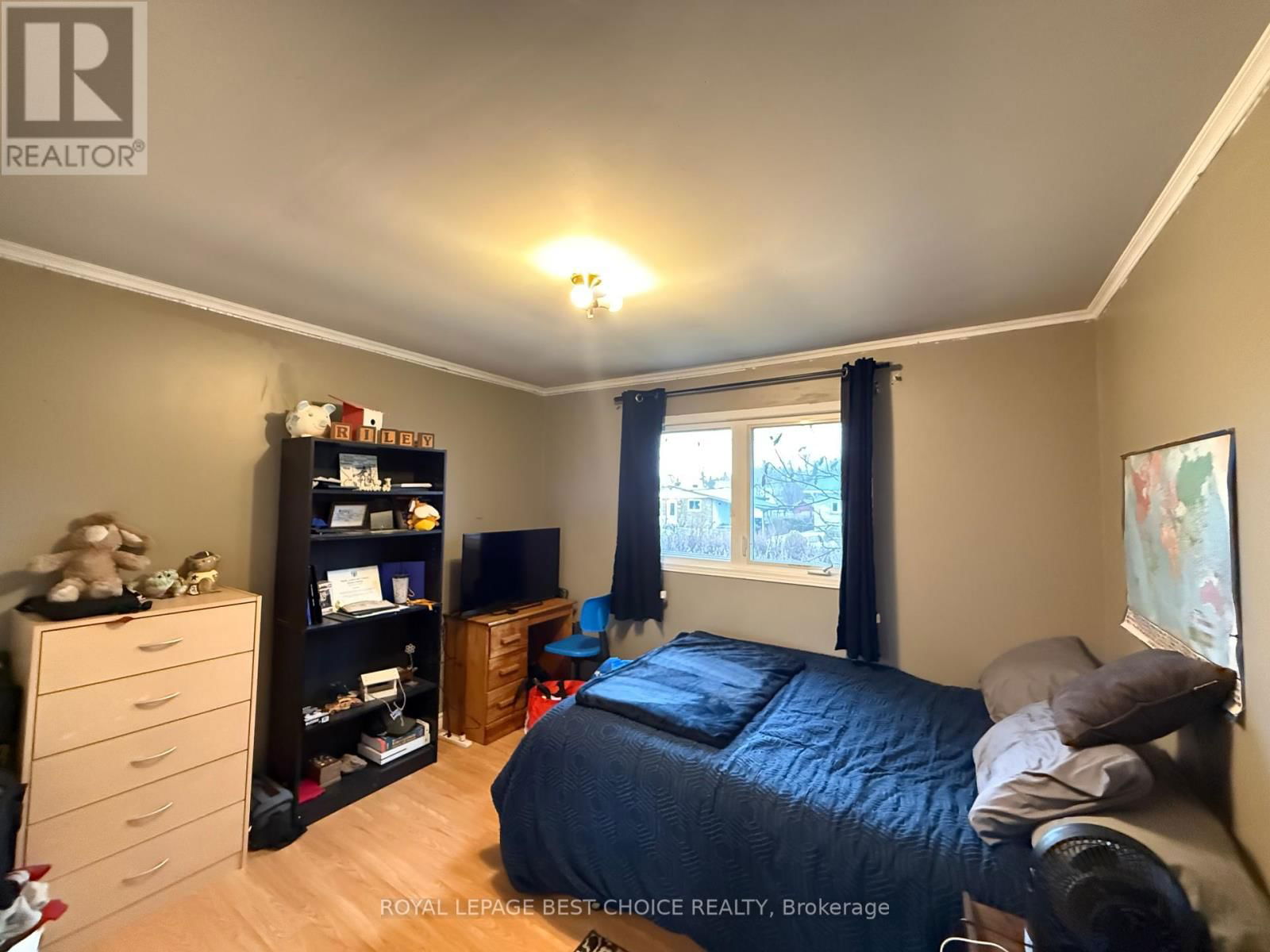 377 ALGONQUIN DRIVE Image 15