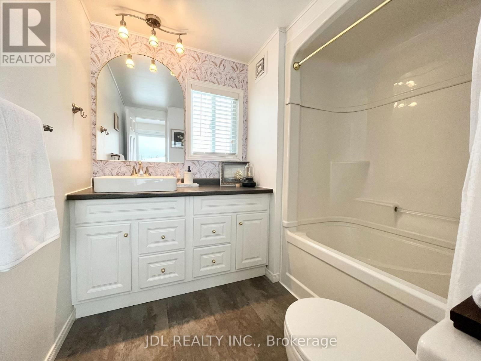 167 2ND STREET Image 24