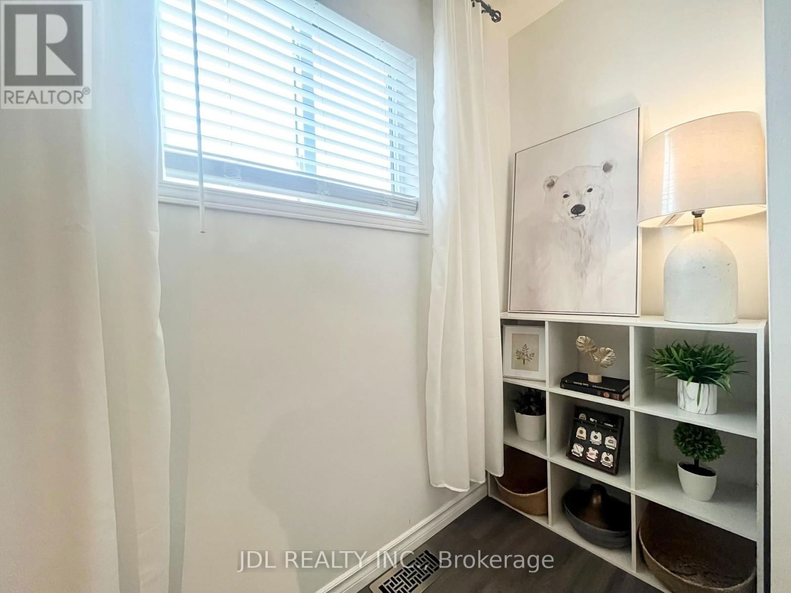 167 2ND STREET Image 26