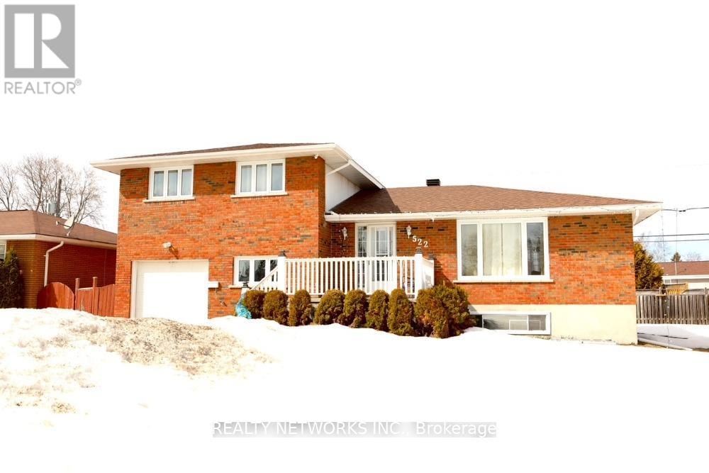 522 SPOONER DRIVE Image 1