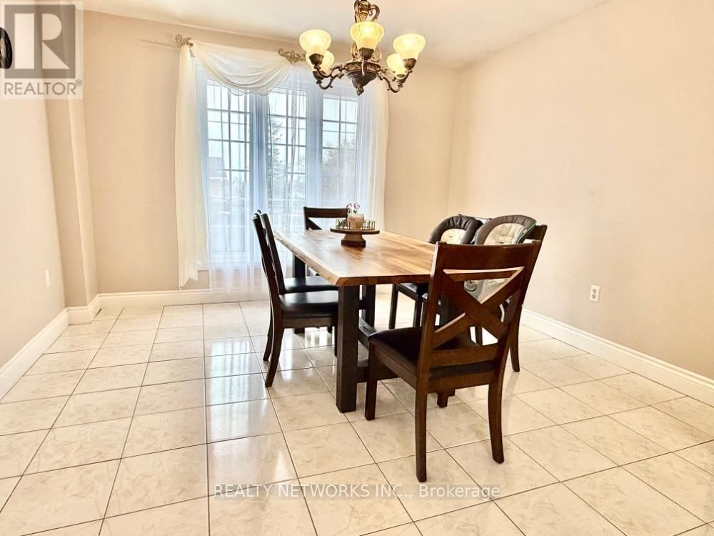 522 SPOONER DRIVE Image 10