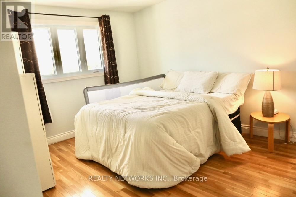 522 SPOONER DRIVE Image 15
