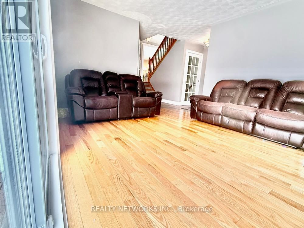 522 SPOONER DRIVE Image 19